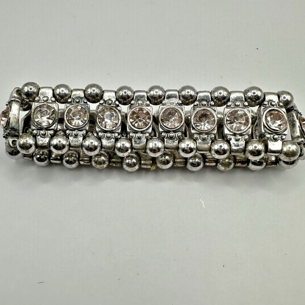 Light Pink Rhinestone Stretch Bracelet Unbranded Silver tone Retro